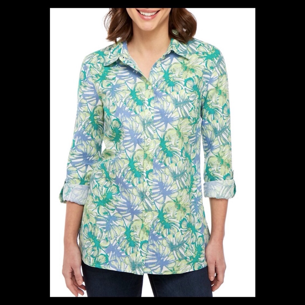 Kim Rogers Tropical Palm Button Down Size Small